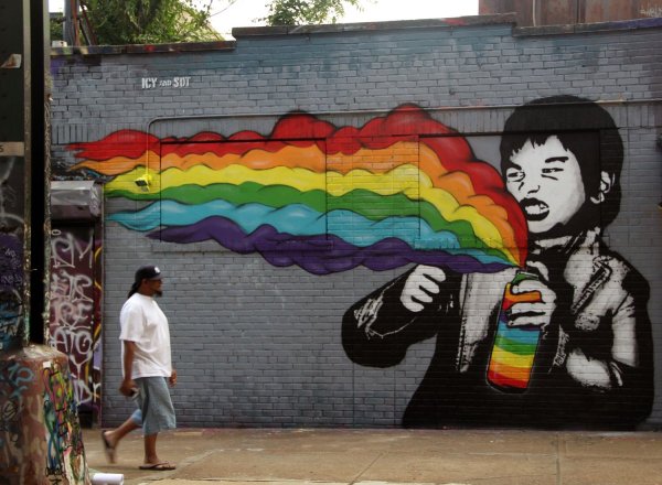 Кирпичная стена Разрисованная