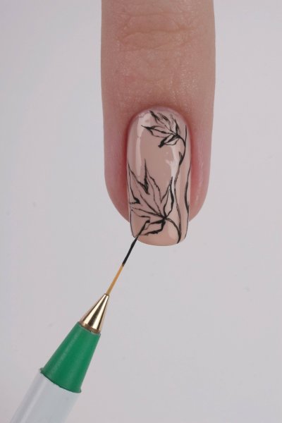 Рисунки на ногтях