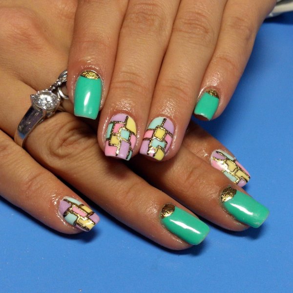 Гелевые ногти разноцветные