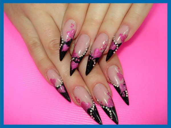 Френч на острые ногти