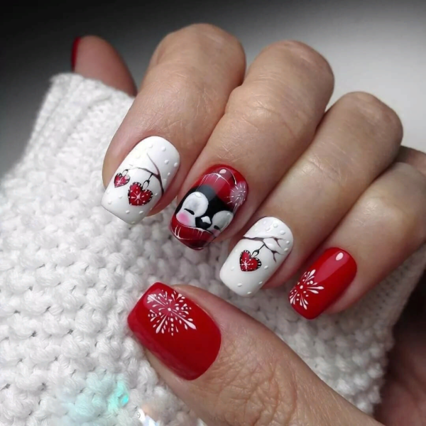 Новогодний маникюр