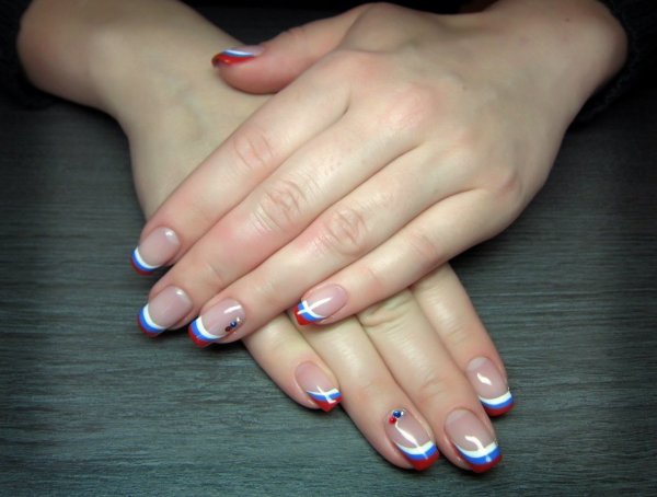 Покраска ногтей гель под цвет французский маникюр