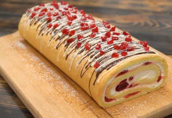 Бисквитные рулеты жако