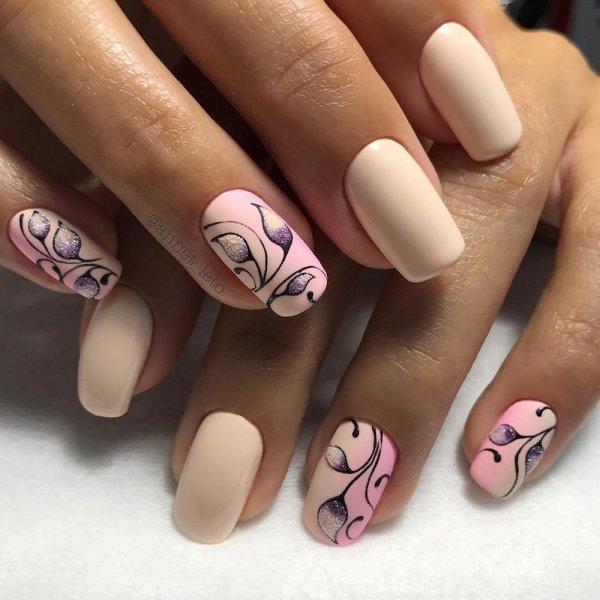 Красивый нежный маникюр