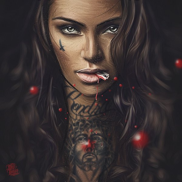 Девушка с короной и пистолетом