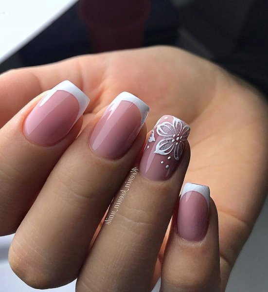 Французский маникюр