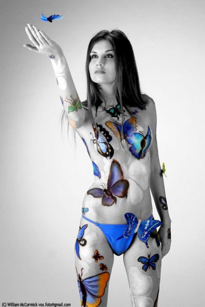 Бодиарт на женском