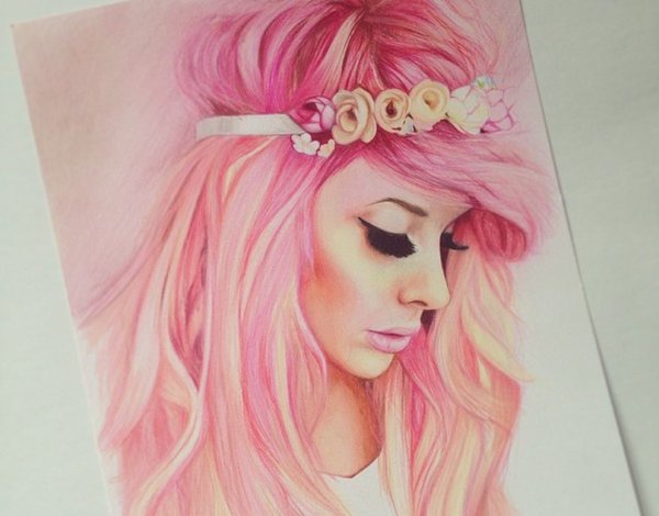 Девушки с розовыми волосами карандашом