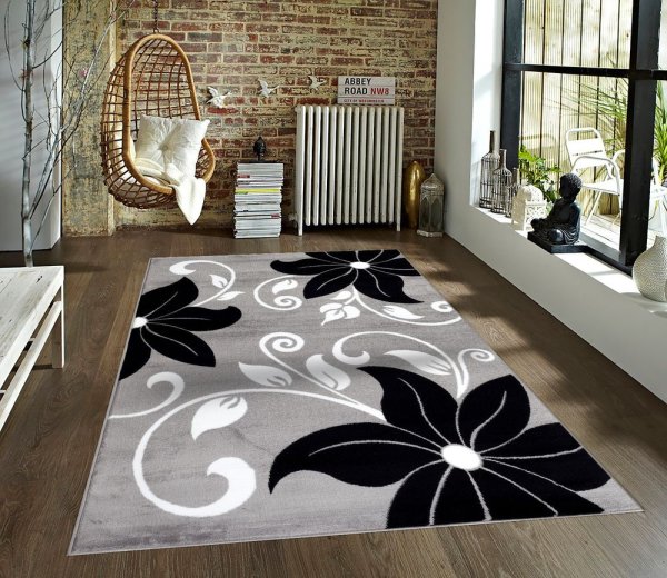 Ковёр красивый современный