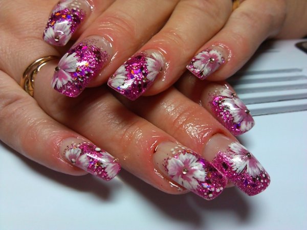 Аквариумный маникюр с цветами