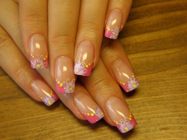 Праздничный французский маникюр