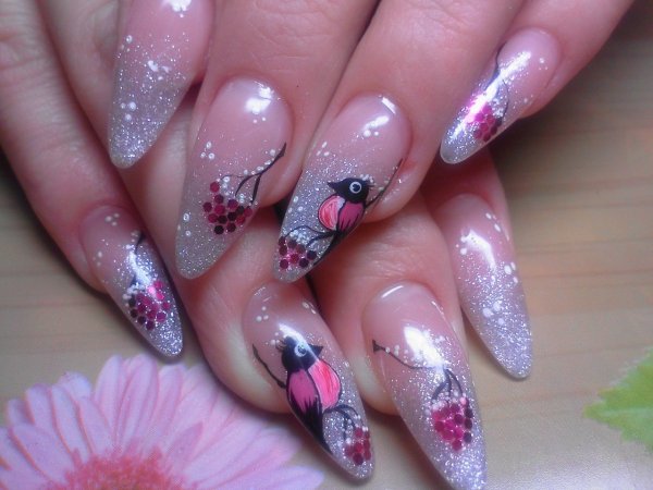 Новогодние рисунки на нарощенных ногтях