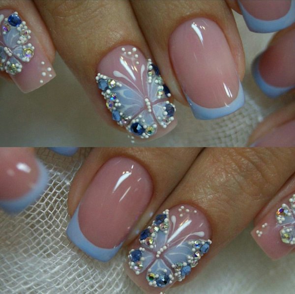 Маникюр френч с бабочками