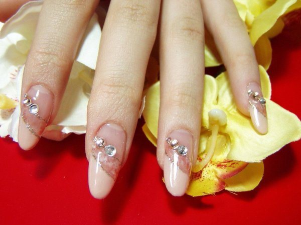 Дизайн нарощенных ногтей