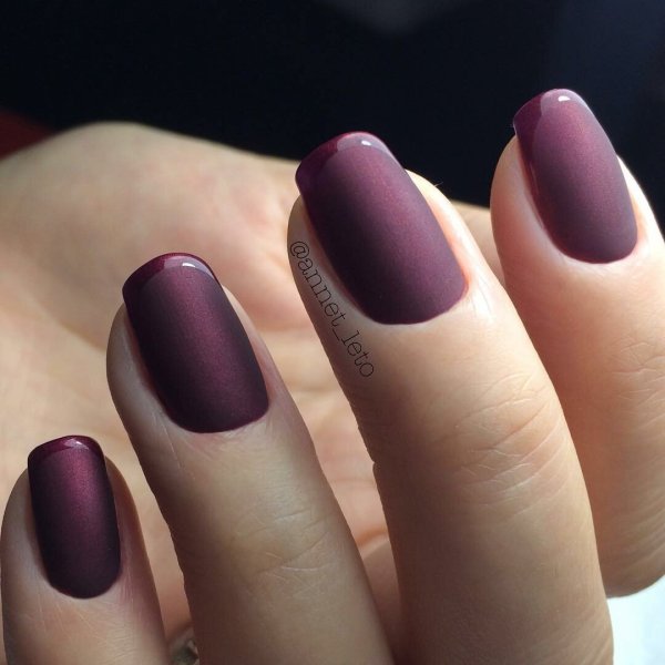 Маникюр однотонный матовый