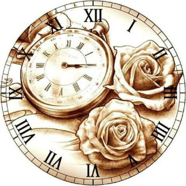 Красивый циферблат часов