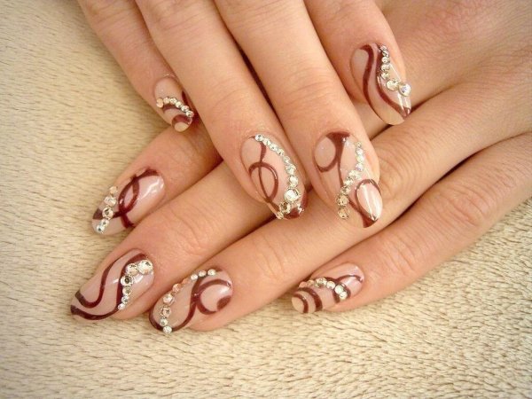 Рисунки на ногтях