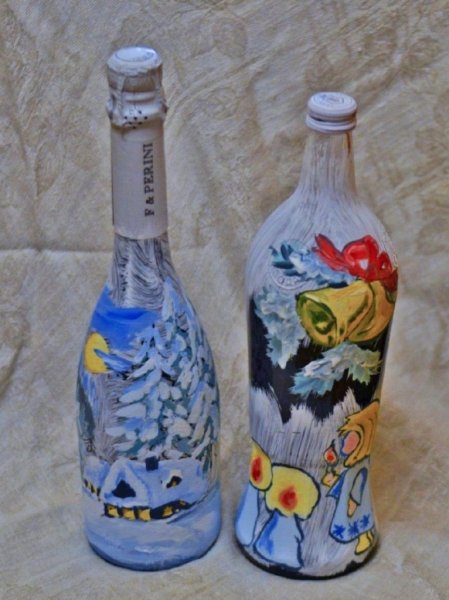 Декор бутылки красками