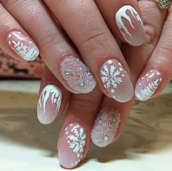 Маникюр ма на новый год