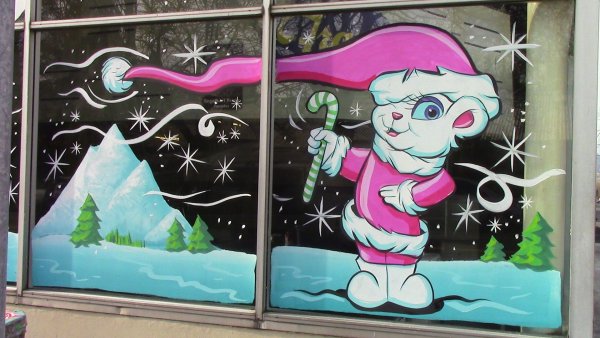 Украшения окна на новый год белым