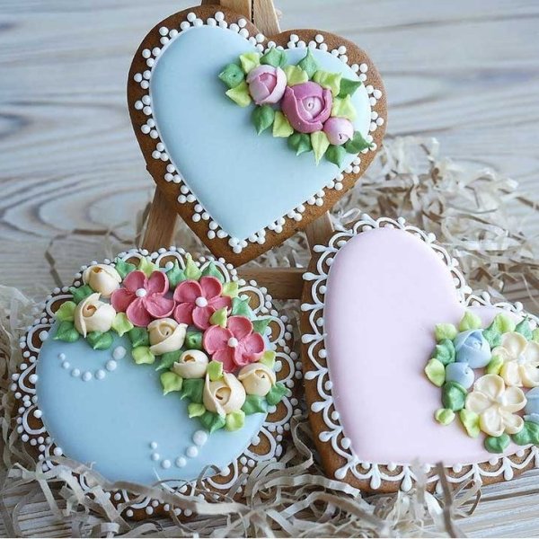 Пряники украшенные глазурью