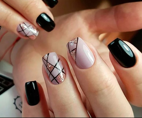 Геометрический маникюр