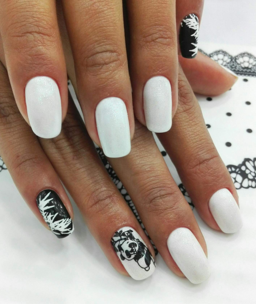 Белый маникюр