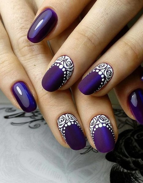 Сиреневые ногти