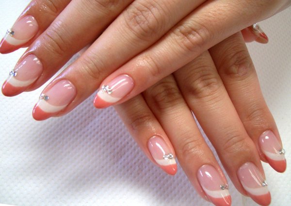 Свадебный французский маникюр