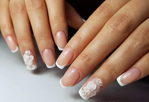 Френч Нэилс