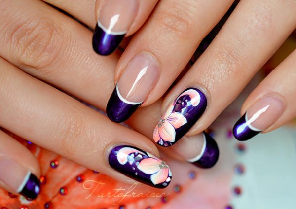 Рисунок на базу ногти