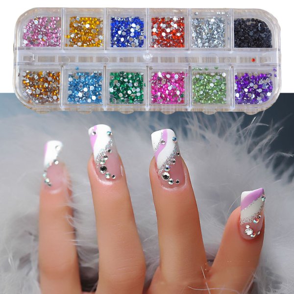 Украшение ногтей блестками