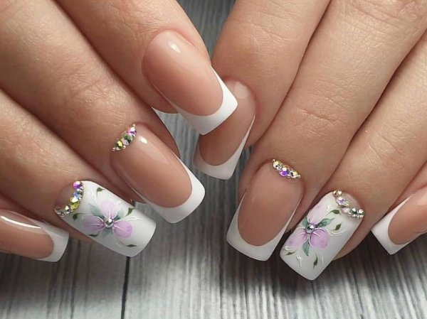 Цветной френч со стразами