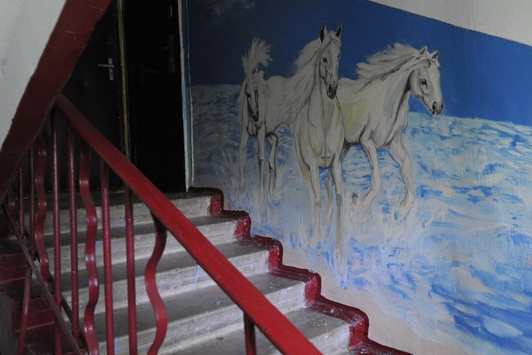 Украсить лестничную площадку