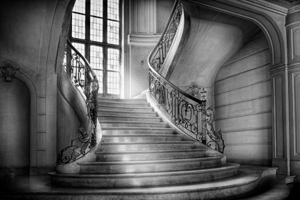 Готическая лестница