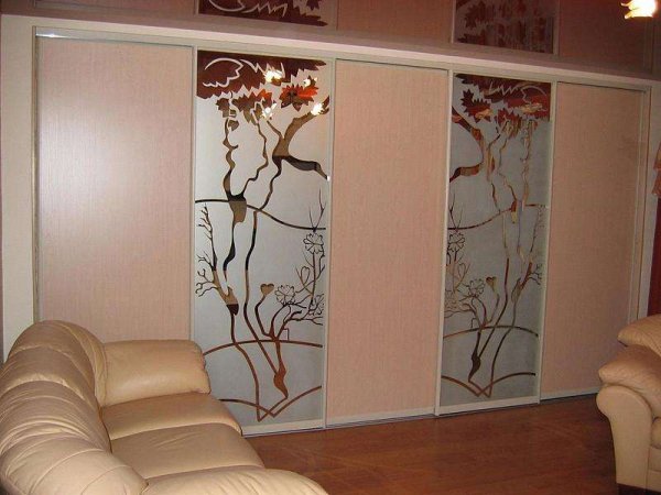 Пескоструй на шкаф купе