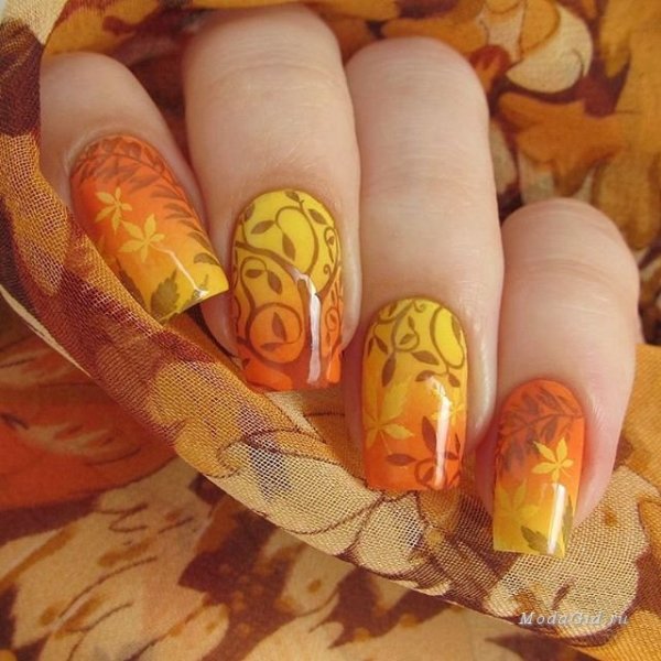 Маникюр с осенней тематикой
