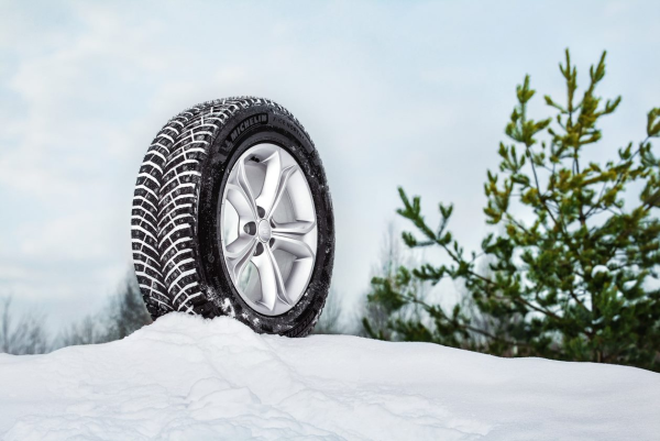185/65 R15 92t XL X-Ice North 4