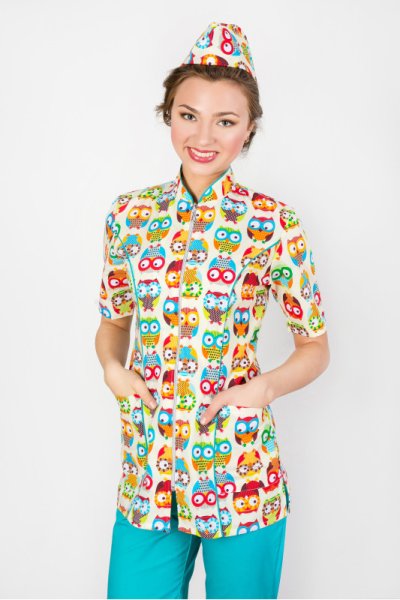 Красивые девушки в медицинских халатах