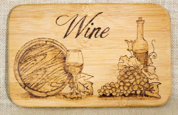 Выжигание по дереву вино