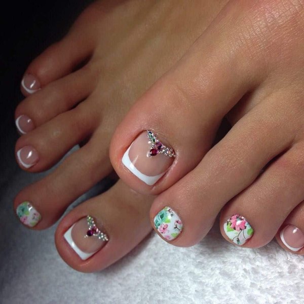 Френч на ногах