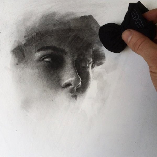 Зарисовки углем