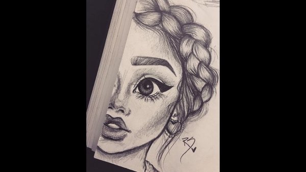 Рисунки на альбомном листе