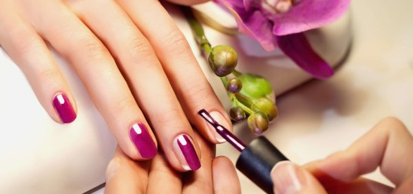 Маникюр с покрытием