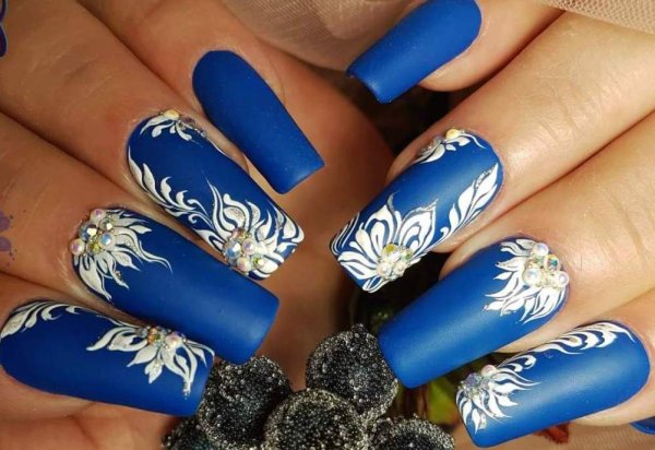 Маникюр Весна френч