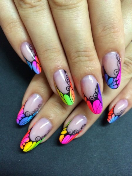 Летний френч на ногтях