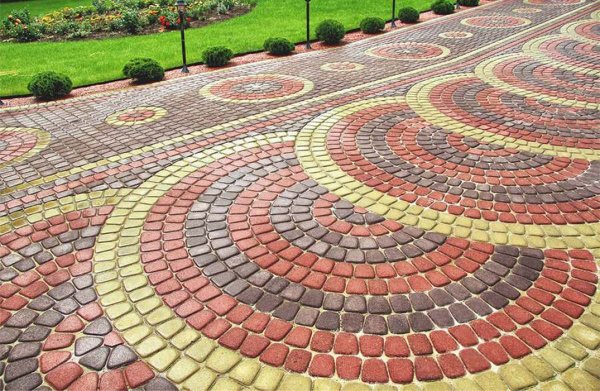 Узоры из тротуарной плитки