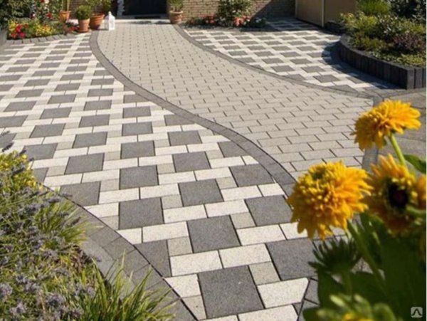 Тротуарная плитка во дворе