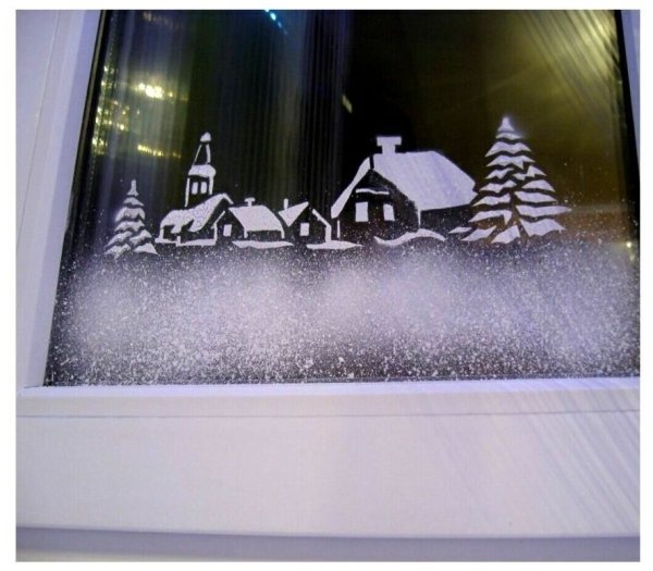 Декор окна на новый год снегом