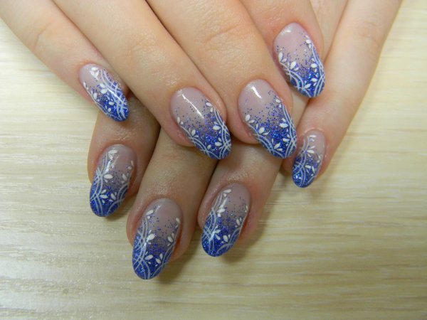 Зимний маникюр